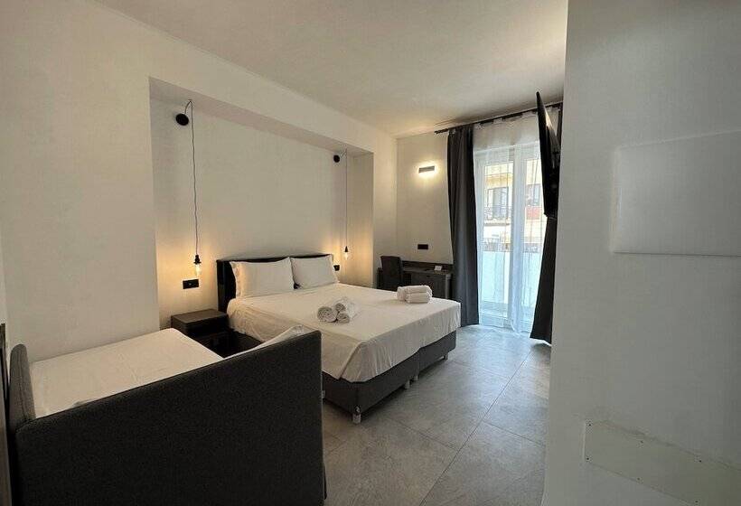 پانسیون Dolmen Guest House