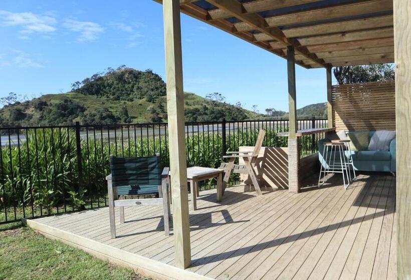 פנסיון Mount And Surf View Cabin