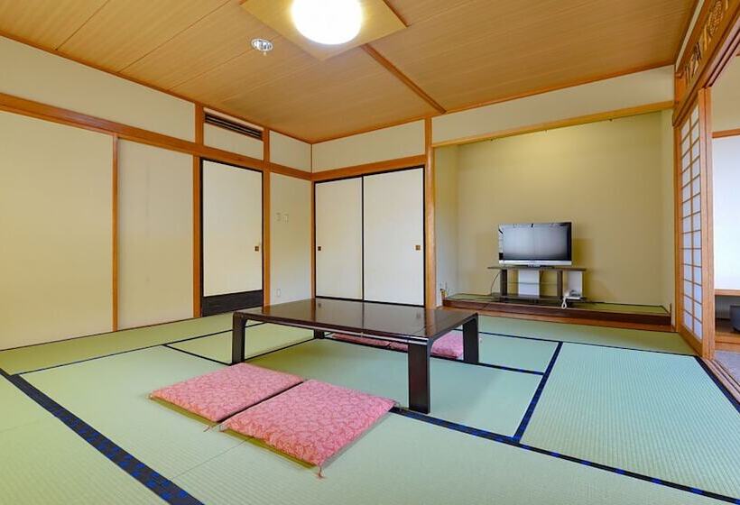 ریوکان Ooedo Onsen Monogatari Kakeyu