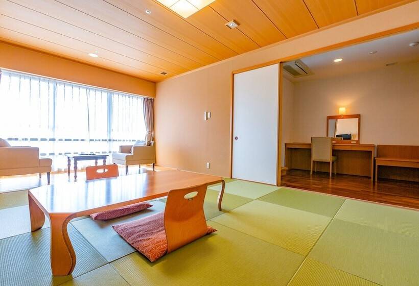 ریوکان Ooedo Onsen Monogatari Minoh Kanko