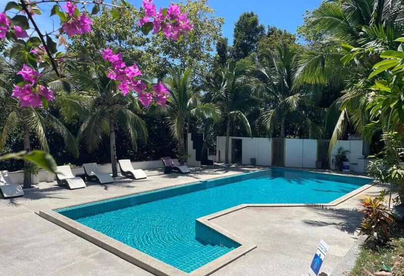 Hostel Tantawan Sea View Residence 山海居