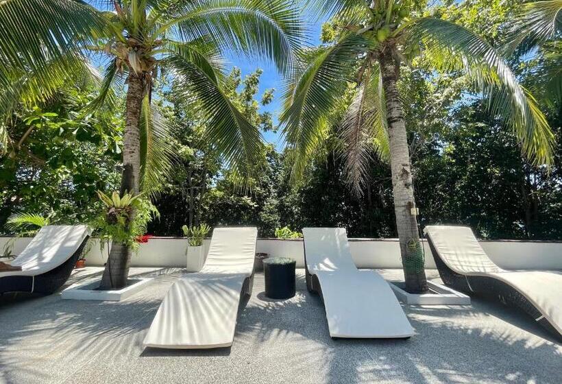 Hostel Tantawan Sea View Residence 山海居