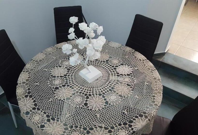 تختخواب و صبحانه Iggh Il Glicine Guest House