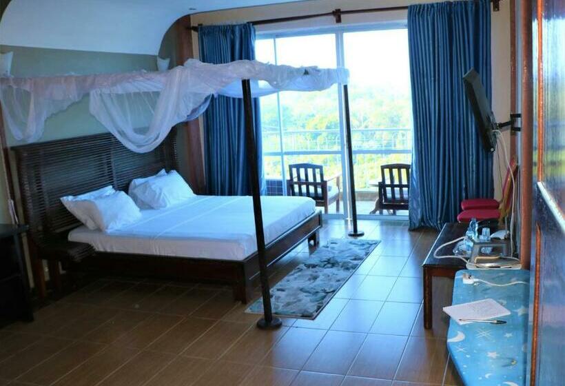 هتل Lido Beach Resort