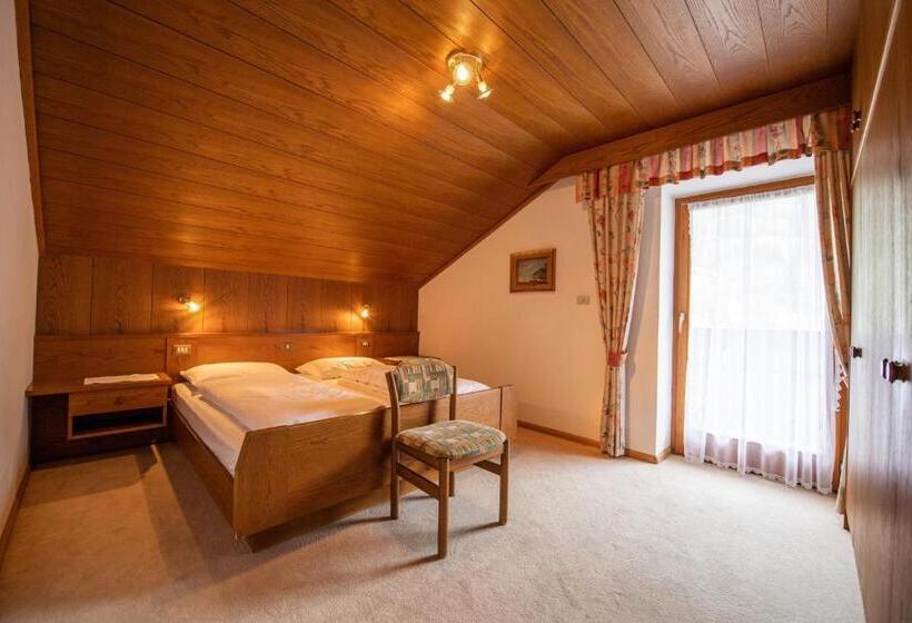 Пансион Apartments Zilli