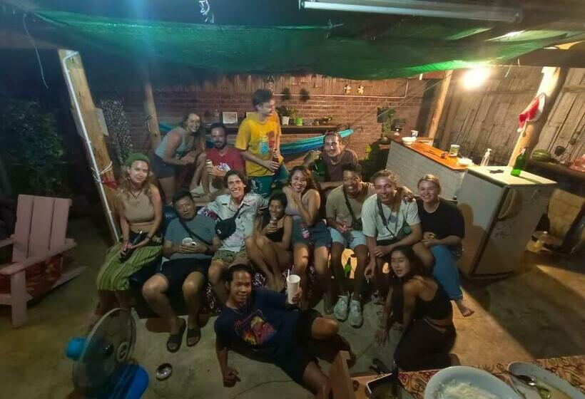 Sunny Garden Hostel
