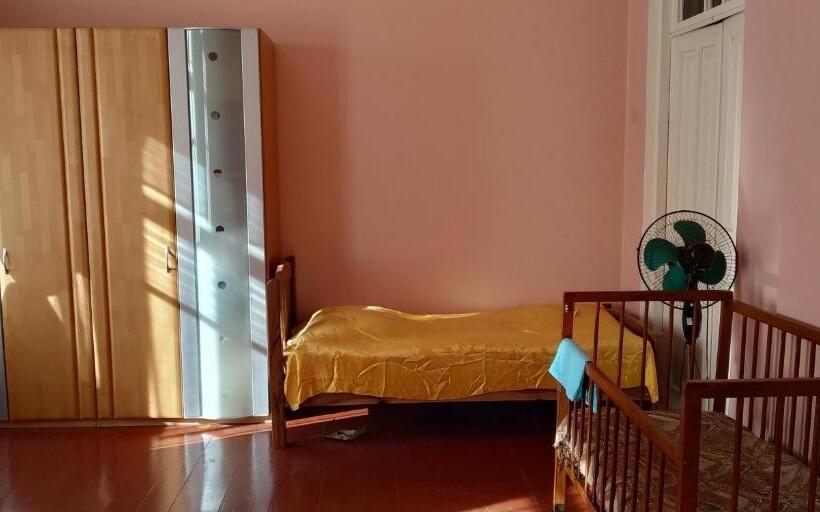 پانسیون Guest House Pirvelwodebuli