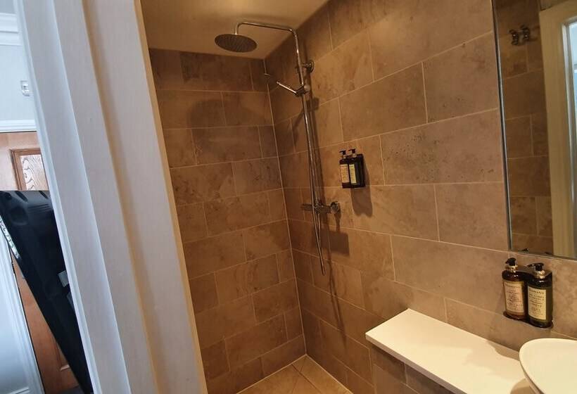 Fotos del hotel A Room With A View:  15