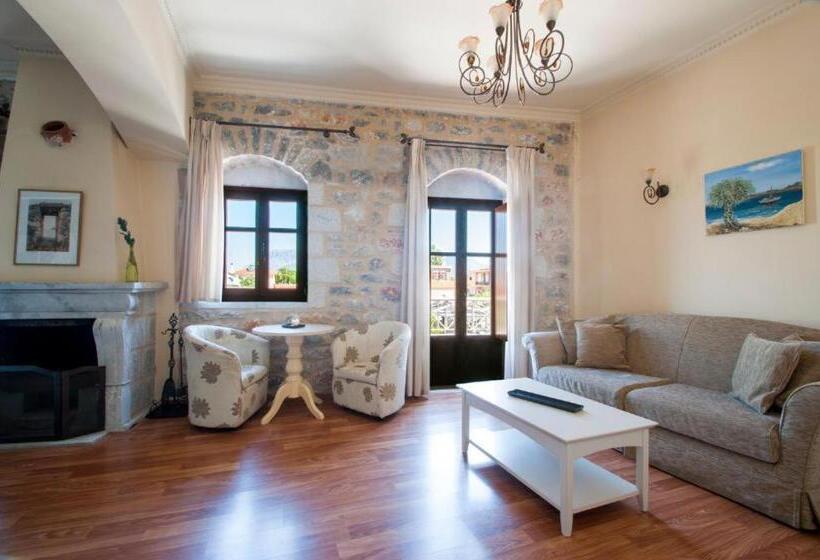 فندق Areos Polis Boutique