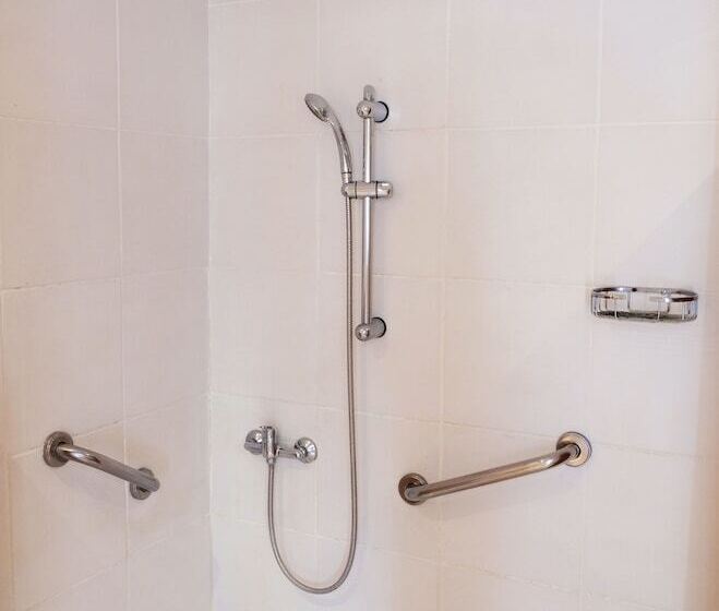 فندق Au Coq Dort Spa