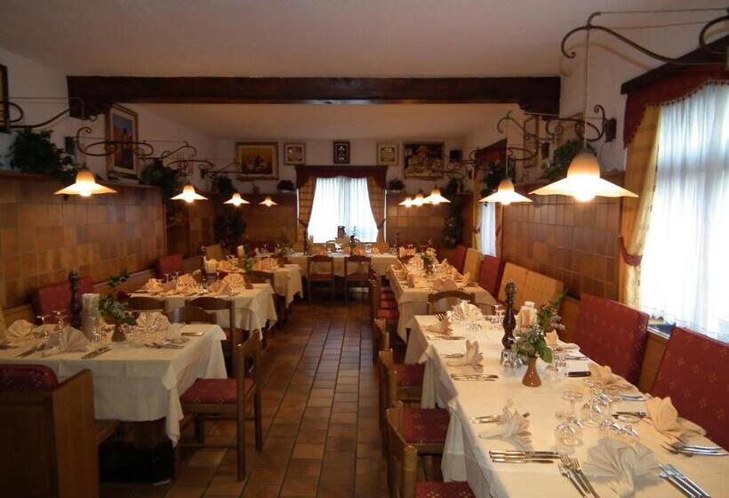 ホテル B&b Leonardi