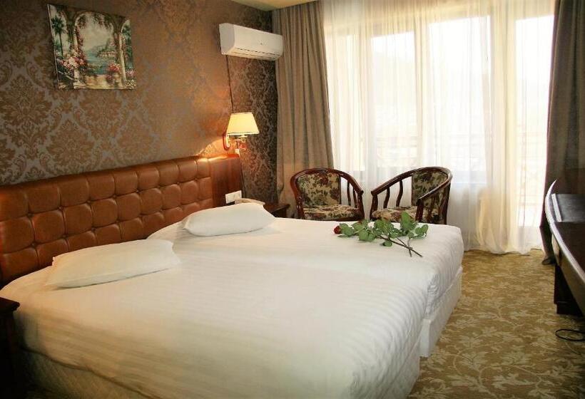 Fotos del hotel Borjomi Palace Health & Spa Center:  44