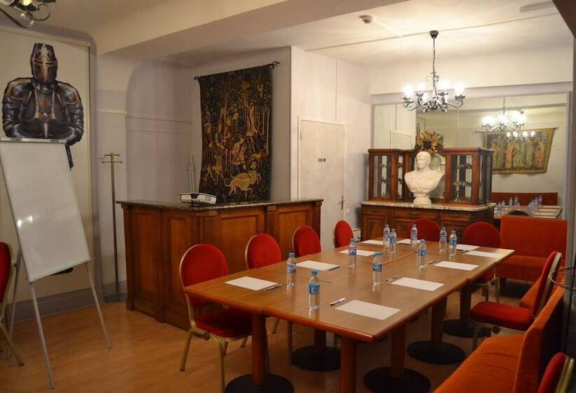 Brit Hotel Comtes De Champagne   Troyes Centre Historique