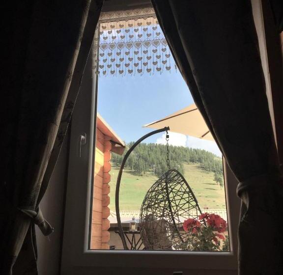 هتل Chalet Saint Bernard