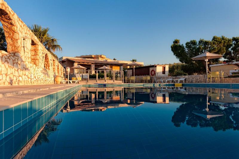 هتل Creta Vitalis