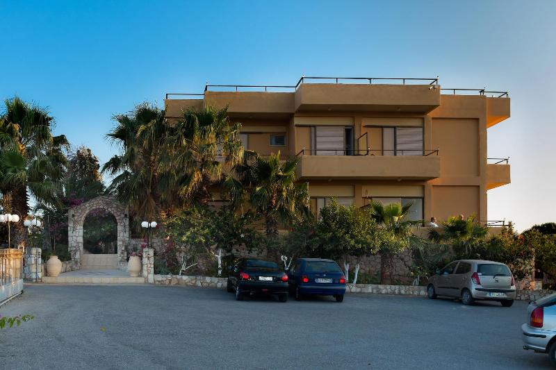 هتل Creta Vitalis