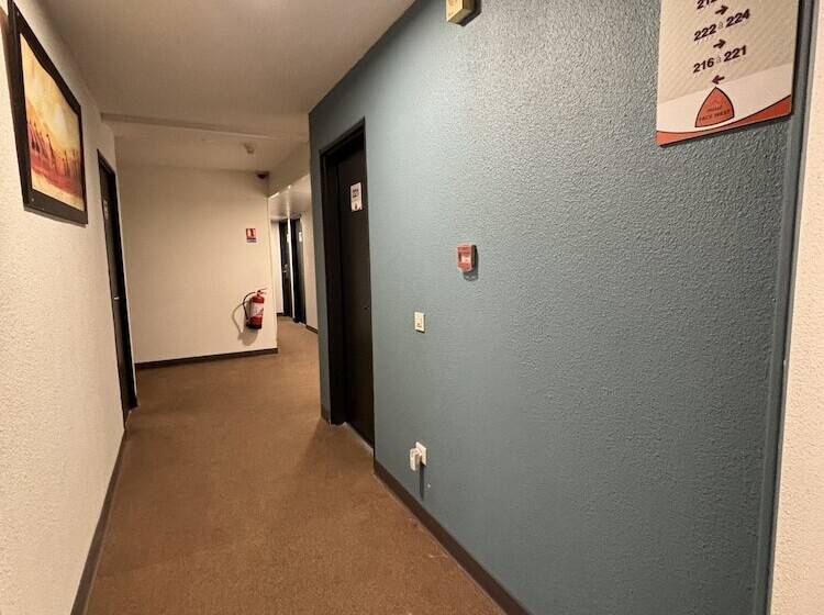 호텔 Face West Le Pontet