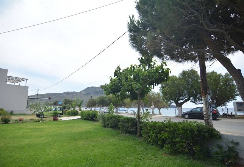 هتل Galini Beach