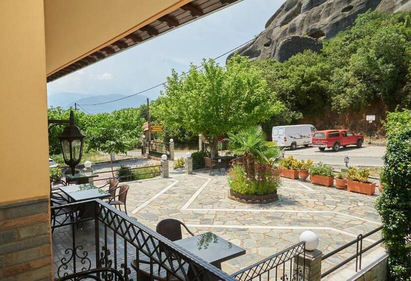 هتل Guesthouse Papastathis