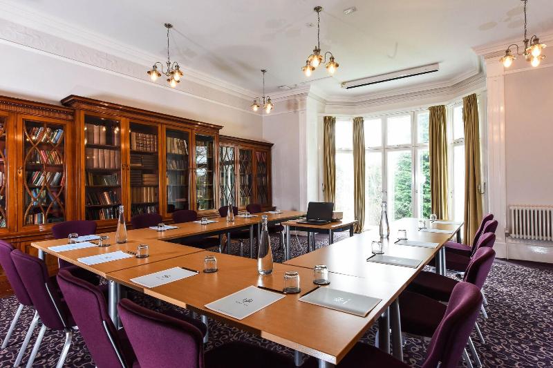 هتل Halifax Hall