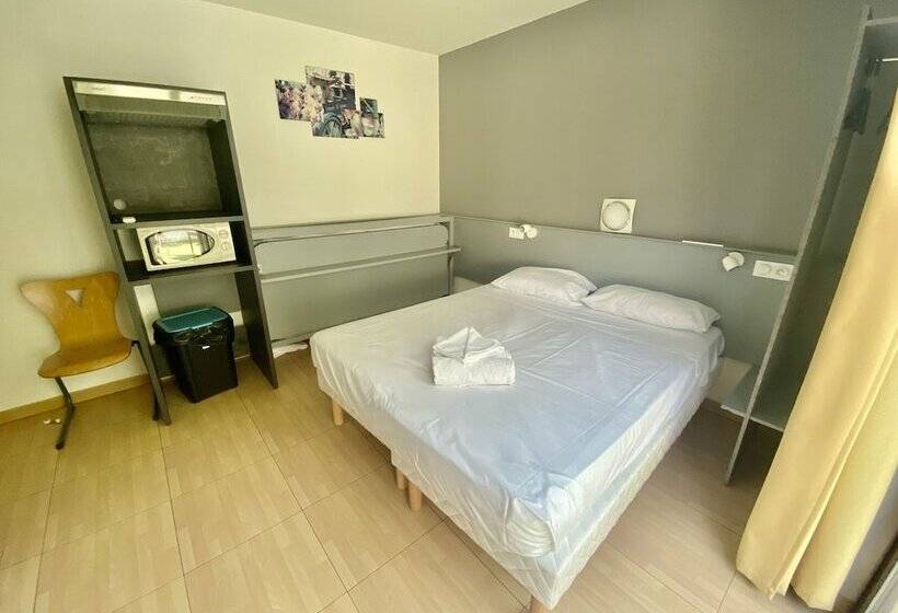 هتل Hôtel Acajou