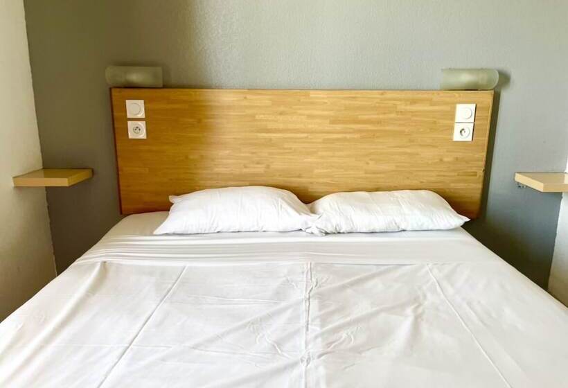 هتل Hôtel Acajou