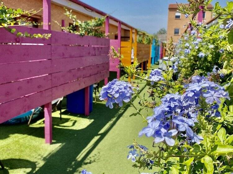 هتل Hôtel Acajou
