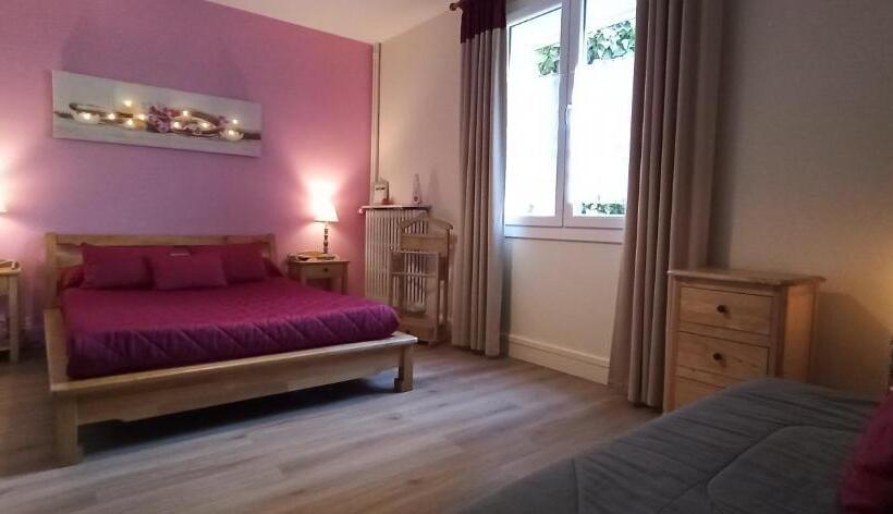 هتل Hôtel La Résidence