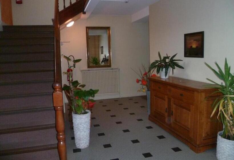 هتل Hôtel La Résidence