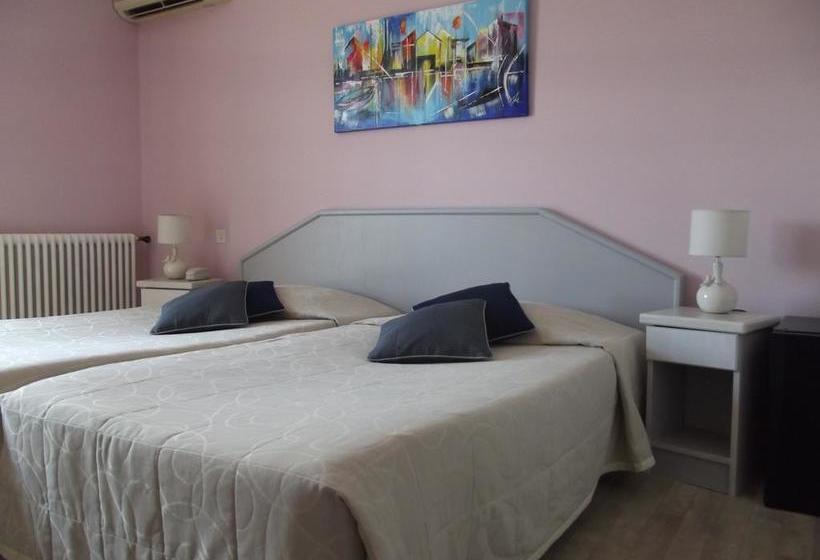 Отель Hôtel La Quiétude