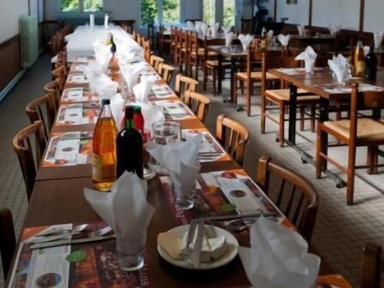 هتل Hôtel L Escale