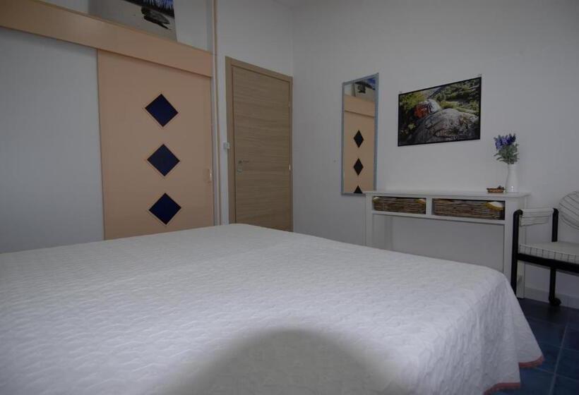 هتل Nughe  E  Oro Guesthouse
