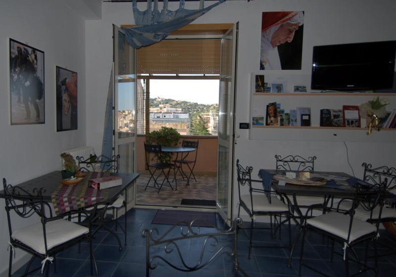 هتل Nughe  E  Oro Guesthouse