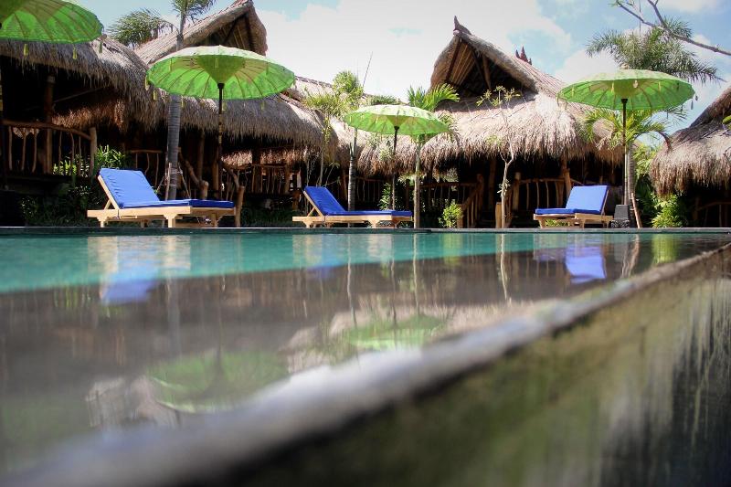 Fotos del hotel The Calmtree Bungalows:  12