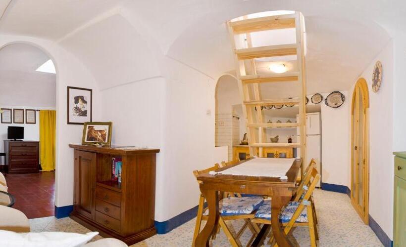 هتل Antico Monastero Di Anacapri