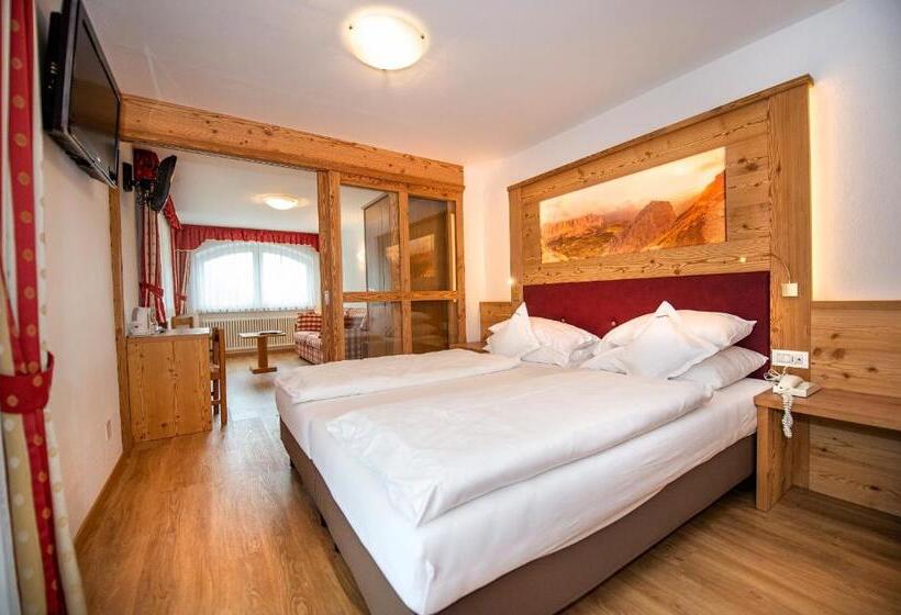 هتل Astor Suites B&b