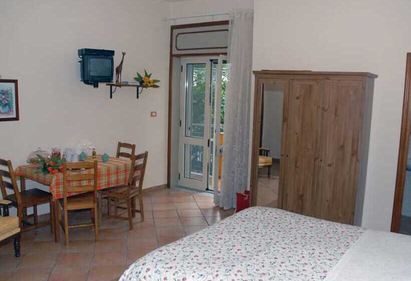 בית מלון כפרי Bed & Breakfast Villa Mena