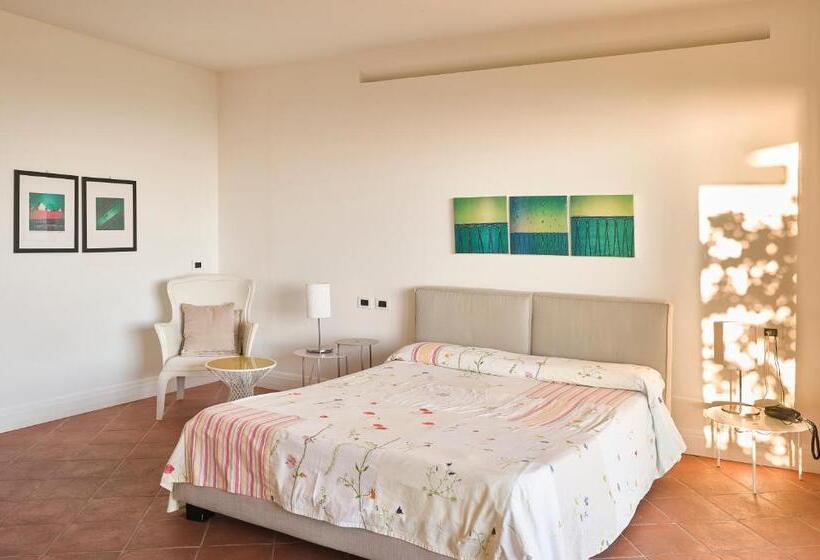 هتل Borgo La Pietraia