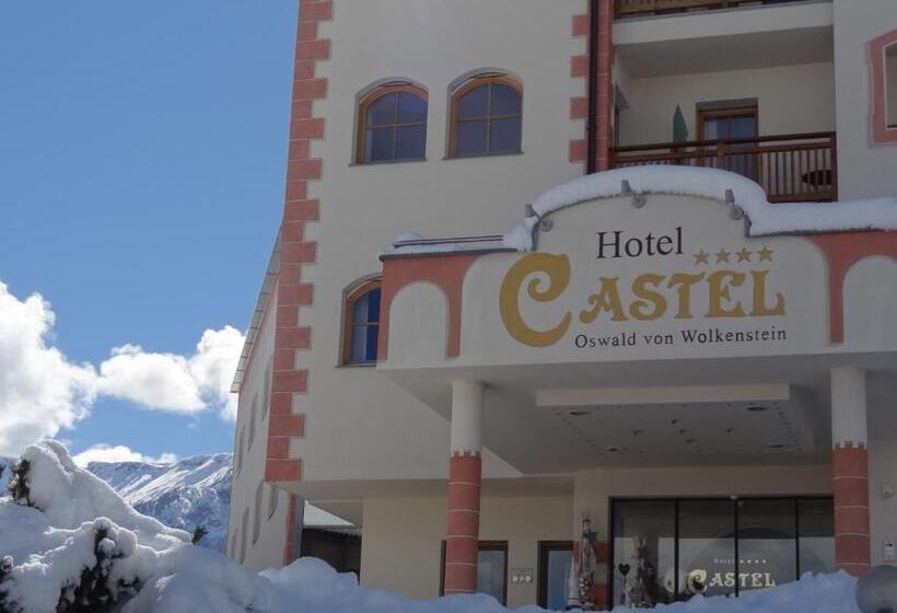 هتل Castel Oswald Von Wolkenstein