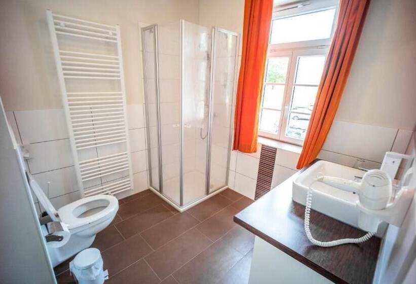 ホテル Domäne Am See