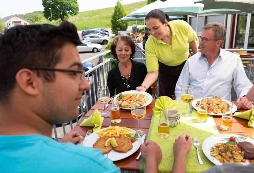 ホテル Domäne Am See