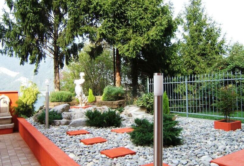 ホテル Empire Resort