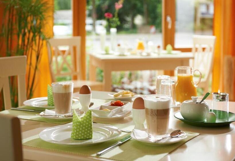 ホテル Gästehaus No. 3