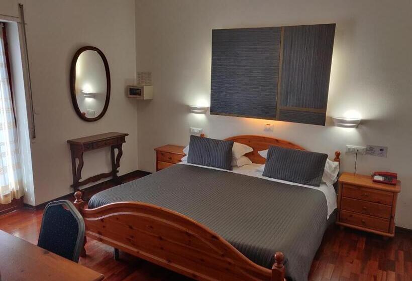 בית מלון כפרי Il Rustichello