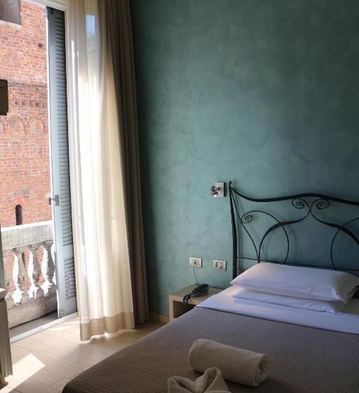 Fotos del hotel La Madonnina:  5