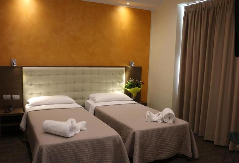 Fotos del hotel La Madonnina:  29