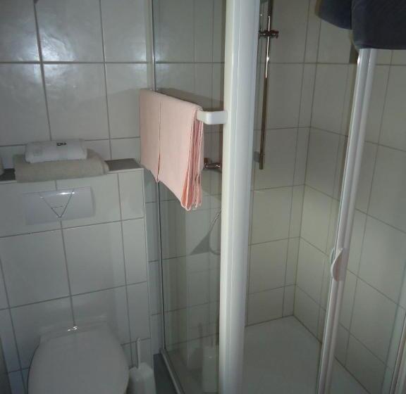 هتل Leise Garni Willingen