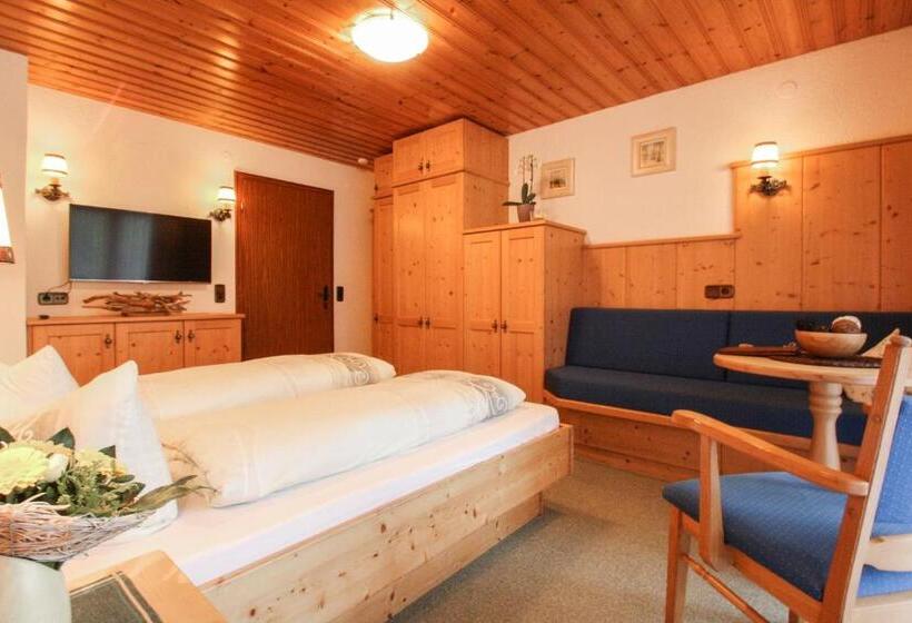 هتل Pension Hubertus