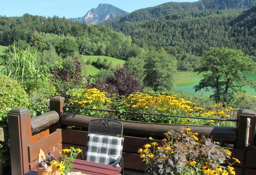 هتل Pension Hubertus