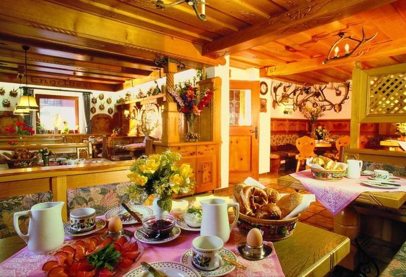 هتل Pension Hubertus